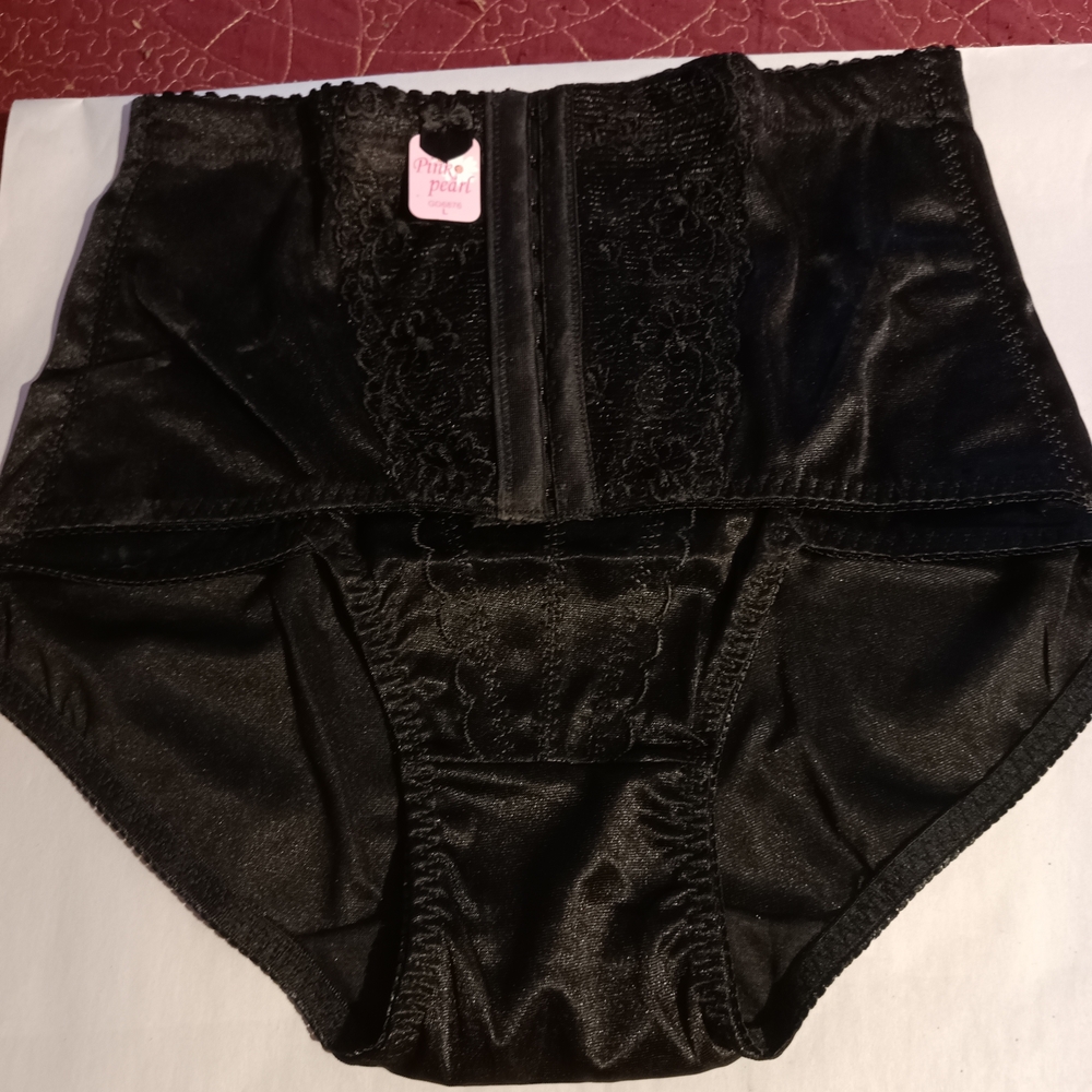 Pink Pearl Body Shaper With Hooks